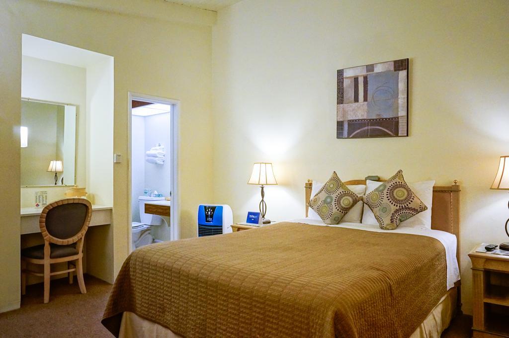 Pacific Crest Hotel Santa Barbara Værelse billede